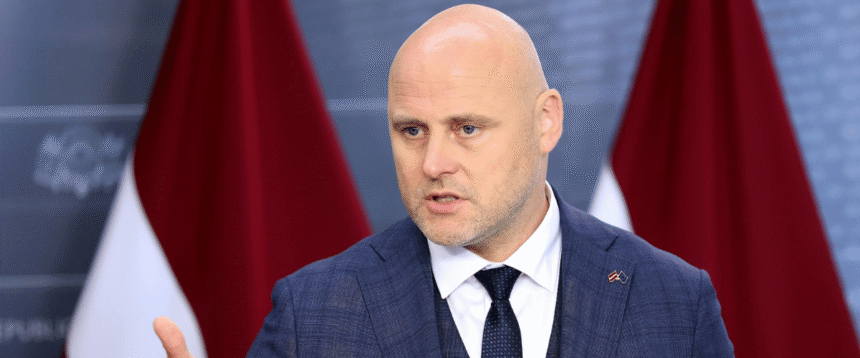 LETTONIA-DESTRA-860x358.png -primo ministro Andris Kulbergs
